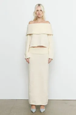 SANNA OFF SHOULDER SWEATER - CREAM