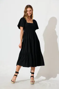 Akino Midi Dress in Black