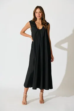 Elusia Oversized Maxi Dress in Black Cotton