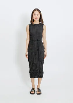 REAH PLEAT DRESS / BLACK
