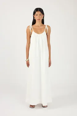 Perfect Stranger Piper Linen Maxi Dress White