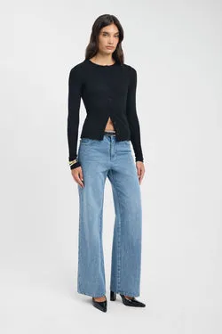 Atlas Snap Long Sleeve Top