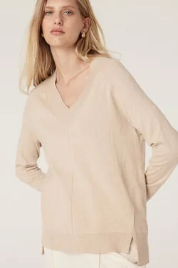 Cotton Cashmere V Neck Jumper - Sand