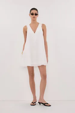 ANNABEL WHITE SLEEVELESS V NECK MINI DRESS