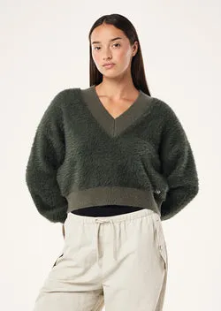 GREENPOINT V NECK KNIT SWEAT IN CAVIAR