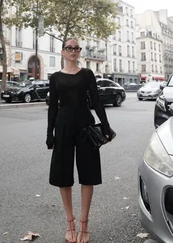 Thumbhole Asymmetric Top - Black