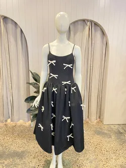 Elliatt Ursula A-Line Midi Dress in Black - Size Small (8-10)