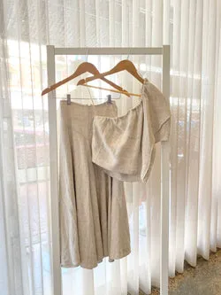 Scanlan Theodore Beige Linen Skirt and Top Set - Size 6