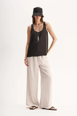 Mina Tank Black