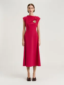 STRETCH CREPE FLOWER BROOCH MIDI DRESS