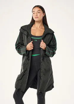 MID-LENGTH MAN DOWN JACKET IN CAVIAR & KELLY GREEN