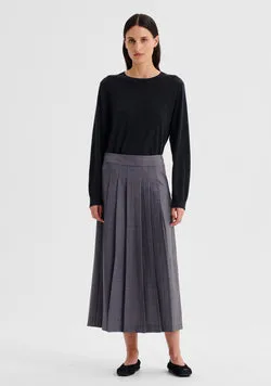 Hansel Skirt_Charcoal