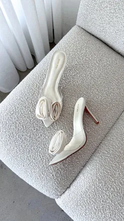 Casey Heel - Ivory Satin