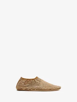 Minette Bezeled Flat