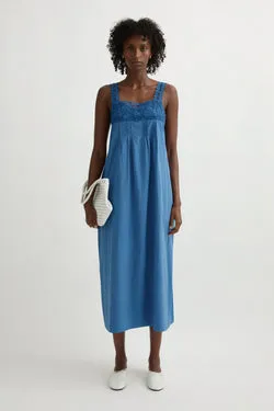 VEDA DRESS