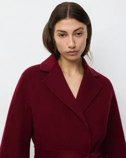 THE CLASSIC COAT - BURGUNDY