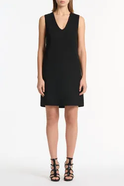 BLACK CREPE SCOOP NECK SHIFT DRESS