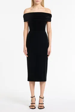 BLACK VELVET PENCIL SKIRT