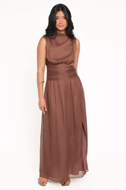 Neveah Sleeveless Maxi Dress - Chocolate
