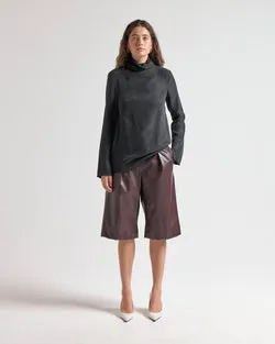 HIGH NECK TOP - BLACK